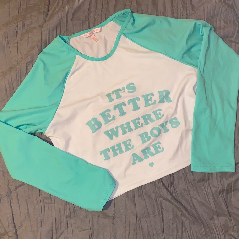 Victoria’s Secret Cropped Rash Guard